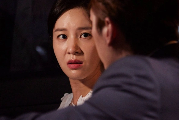 Кадр из дорамы Элегантная империя