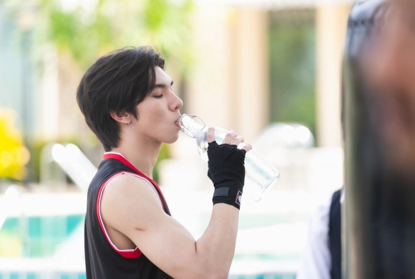 Кадр из дорамы Красивые богатые придурки