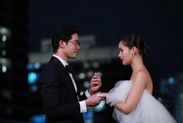 Кадр из дорамы Это ты