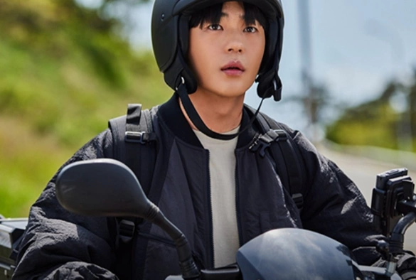 Кадр из дорамы Биография злодея