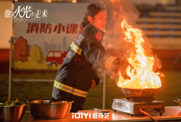 Кадр из дорамы Он вышел из огня