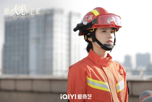 Кадр из дорамы Он вышел из огня