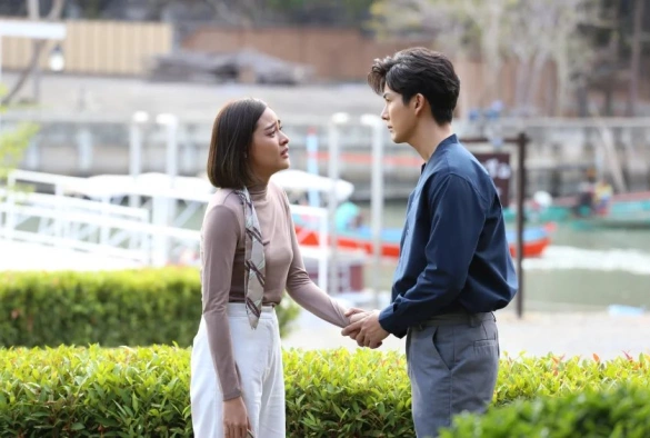 Кадр из дорамы Чудо любви