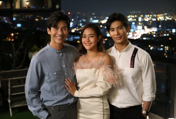 Кадр из дорамы Чудо любви