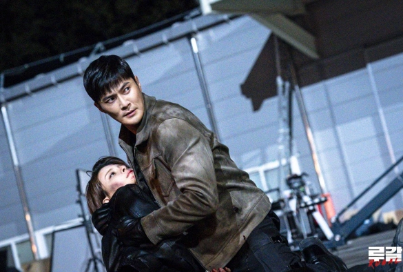 Кадр из дорамы Ругаль