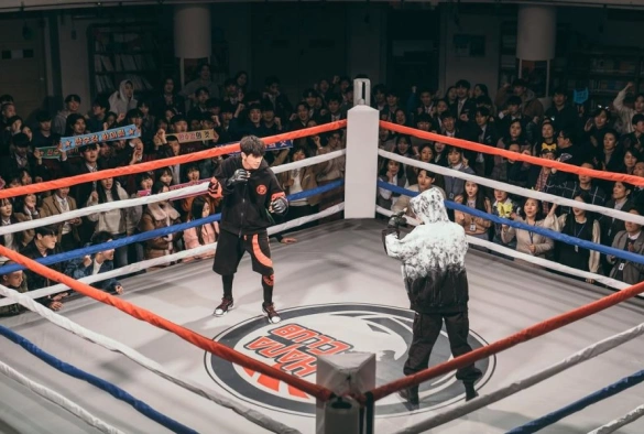 Кадр из дорамы Отважная Ши Мин