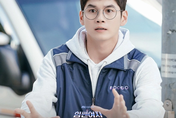 Кадр из дорамы Силачка Кан Нам Сун