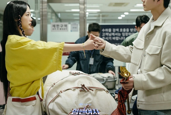 Кадр из дорамы Силачка Кан Нам Сун