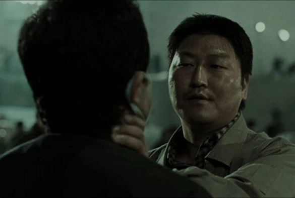 Кадр из дорамы Воспоминания об убийстве