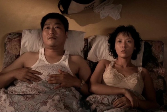 Кадр из дорамы Воспоминания об убийстве