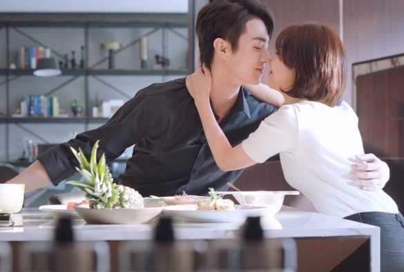 Кадр из дорамы Ты прекрасней звёздного неба