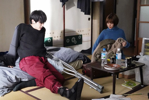 Кадр из дорамы Это любовь: Хулиган и девушка с белой тростью