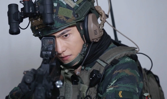 Кадр из дорамы Слава спецназа