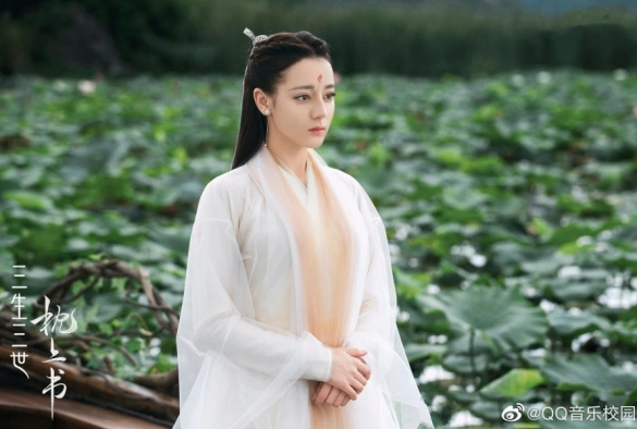 Кадр из дорамы Три жизни, три мира: Личный дневник