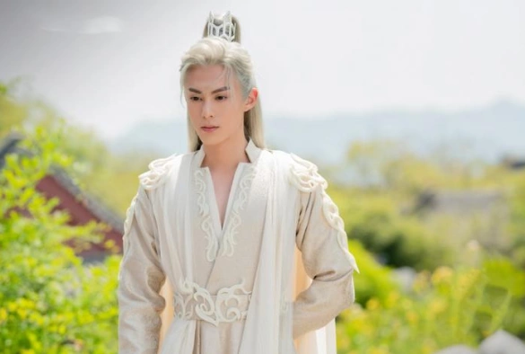 Кадр из дорамы Повстречавшая дракона