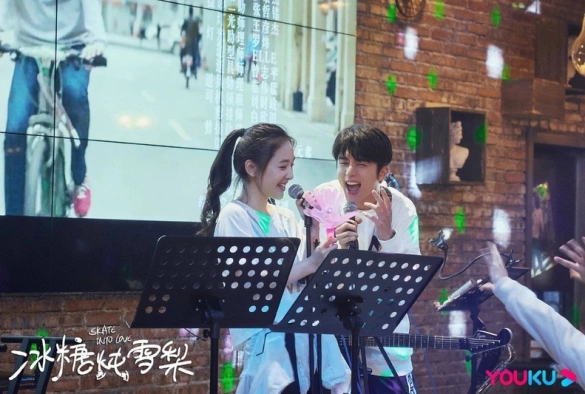 Кадр из дорамы Любовь на льду