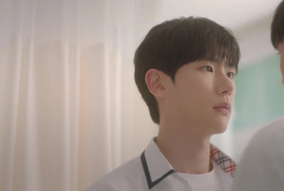 Кадр из дорамы Прогноз погоды любви