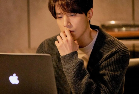 Кадр из дорамы Неспящие в Сеуле