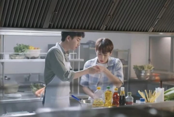 Кадр из дорамы Повар мечты