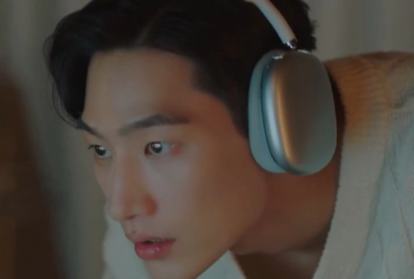 Кадр из дорамы Саундтрек номер два