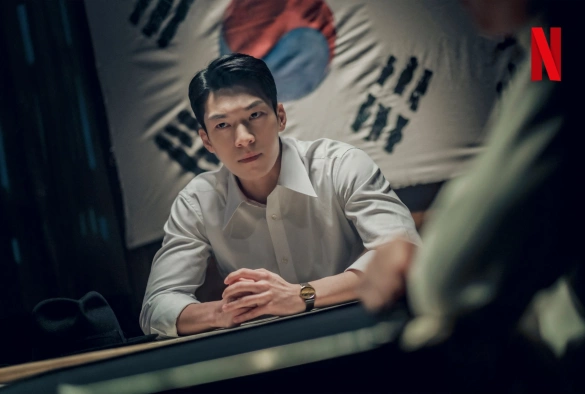 Кадр из дорамы Существо Кёнсона 1 сезон / Кёнсонское существо 1 сезон