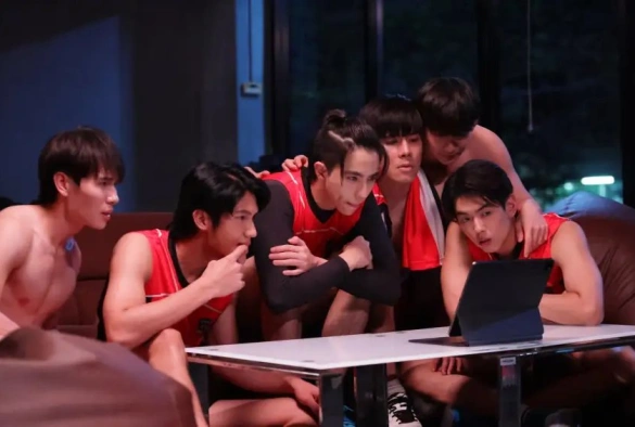 Кадр из дорамы Близнецы