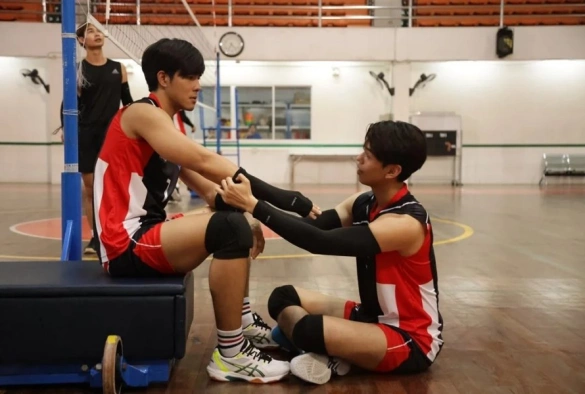 Кадр из дорамы Близнецы