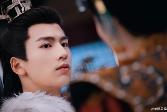 Кадр из дорамы История дворца Куньнин