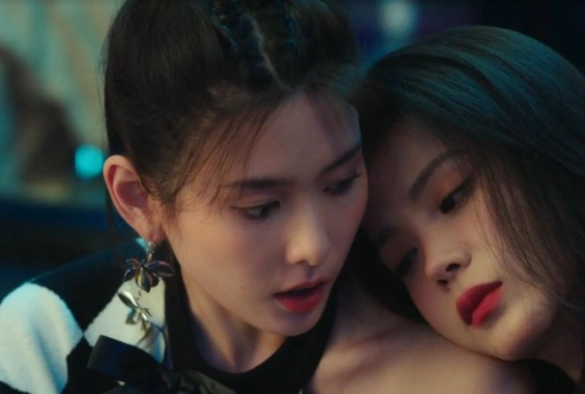 Кадр из дорамы Ты дополняешь меня