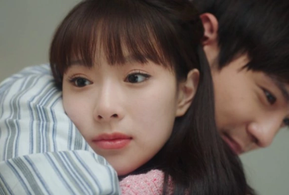 Кадр из дорамы Ты дополняешь меня