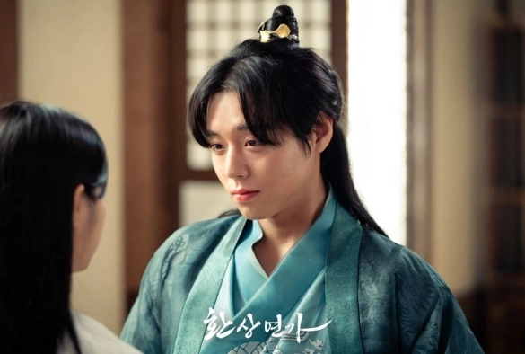 Кадр из дорамы Любовная песнь иллюзий