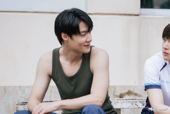 Кадр из дорамы Малыш с гонок 1 сезон