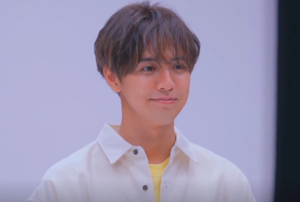 Кадр из дорамы Мой кумир стал начальником