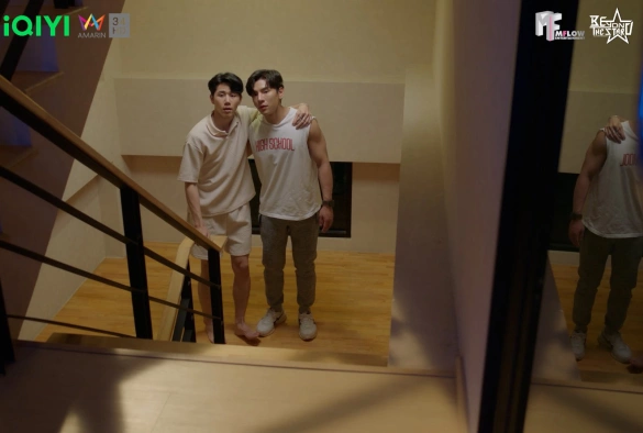 Кадр из дорамы За пределами звезды