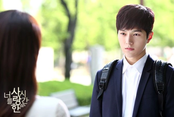 Кадр из дорамы Я люблю тебя 7000 дней