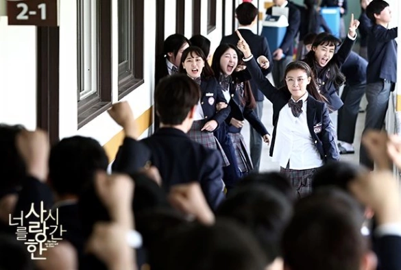 Кадр из дорамы Я люблю тебя 7000 дней