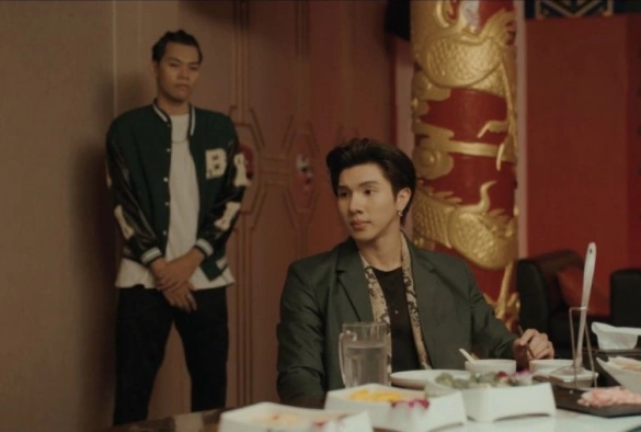 Кадр из дорамы Красный павлин