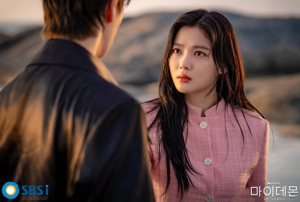 Кадр из дорамы Мой демон