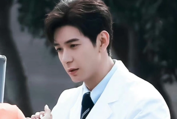 Кадр из дорамы Твоя ложь тоже прекрасна