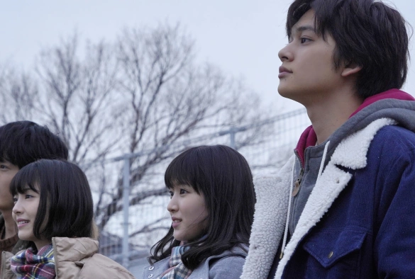 Кадр из дорамы Любит — не любит