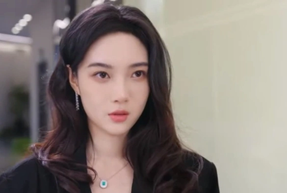 Кадр из дорамы Тайный брак