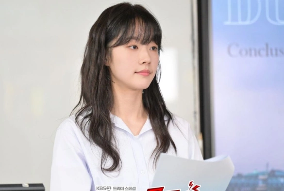 Кадр из дорамы Любовная атака