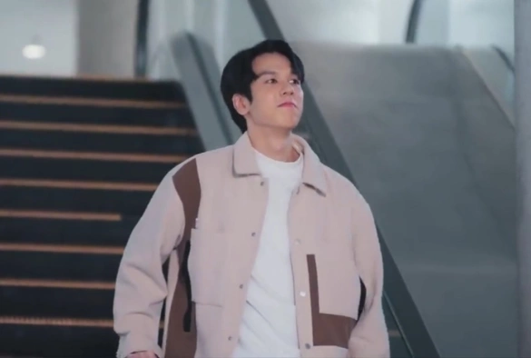 Кадр из дорамы Город звёзд