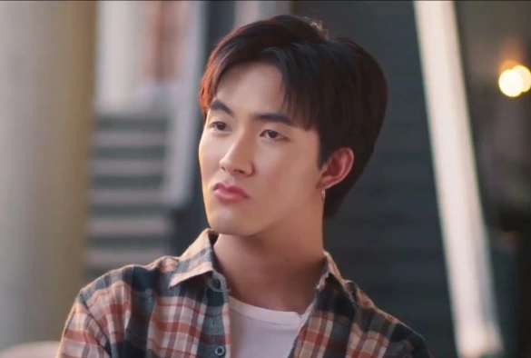 Кадр из дорамы Город звёзд