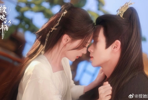 Кадр из дорамы Дарую ей власть над собой