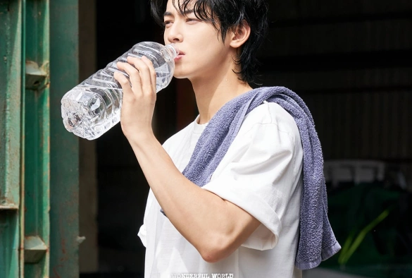 Кадр из дорамы Чудесный мир