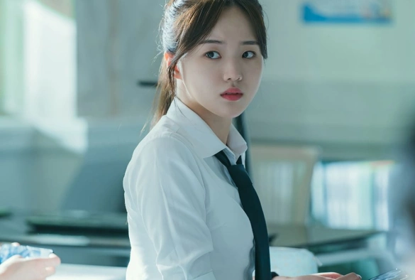 Кадр из дорамы Игра в пирамиду