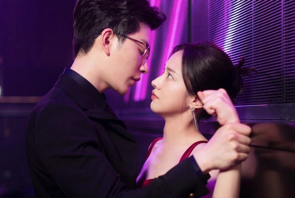 Кадр из дорамы Контракт на любовь