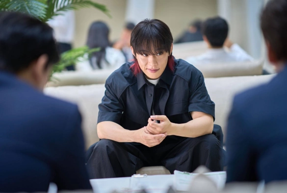 Кадр из дорамы Фабрика троллей