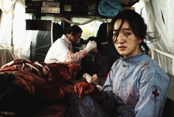 Кадр из дорамы Грипп/Вирус